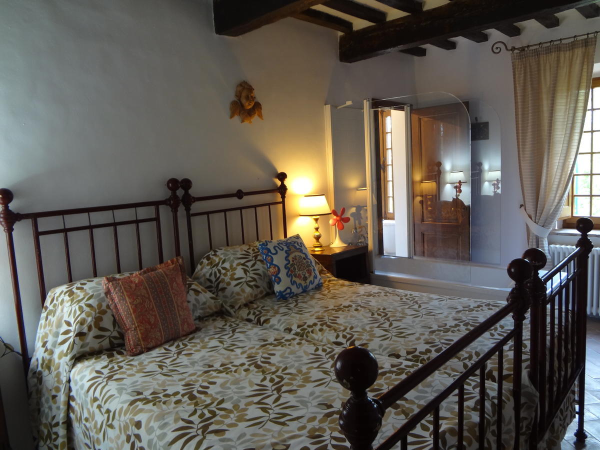 Castello Di Magrano Guest House Carbonesca Phòng bức ảnh