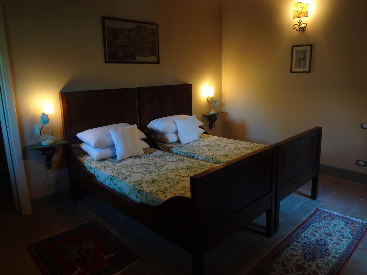 Castello Di Magrano Guest House Carbonesca Ngoại thất bức ảnh