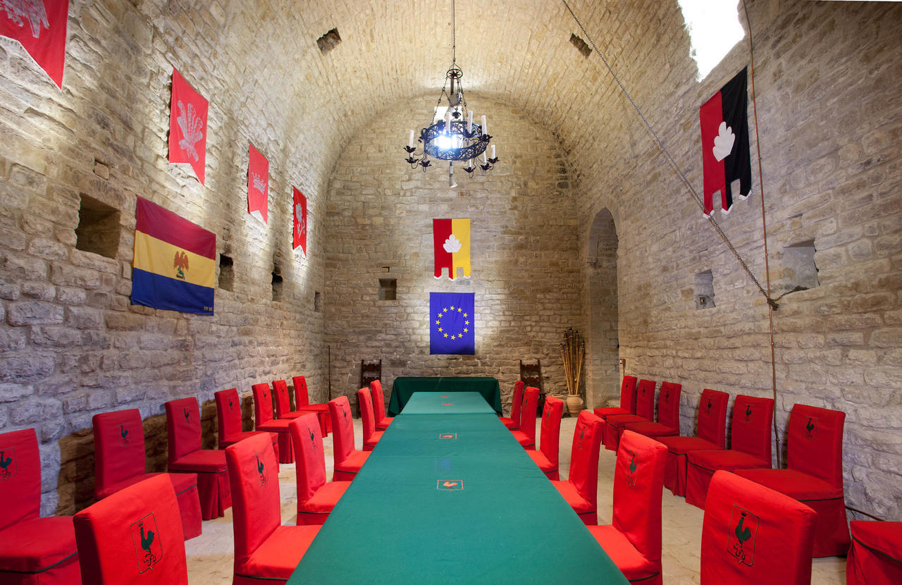 Castello Di Magrano Guest House Carbonesca Ngoại thất bức ảnh